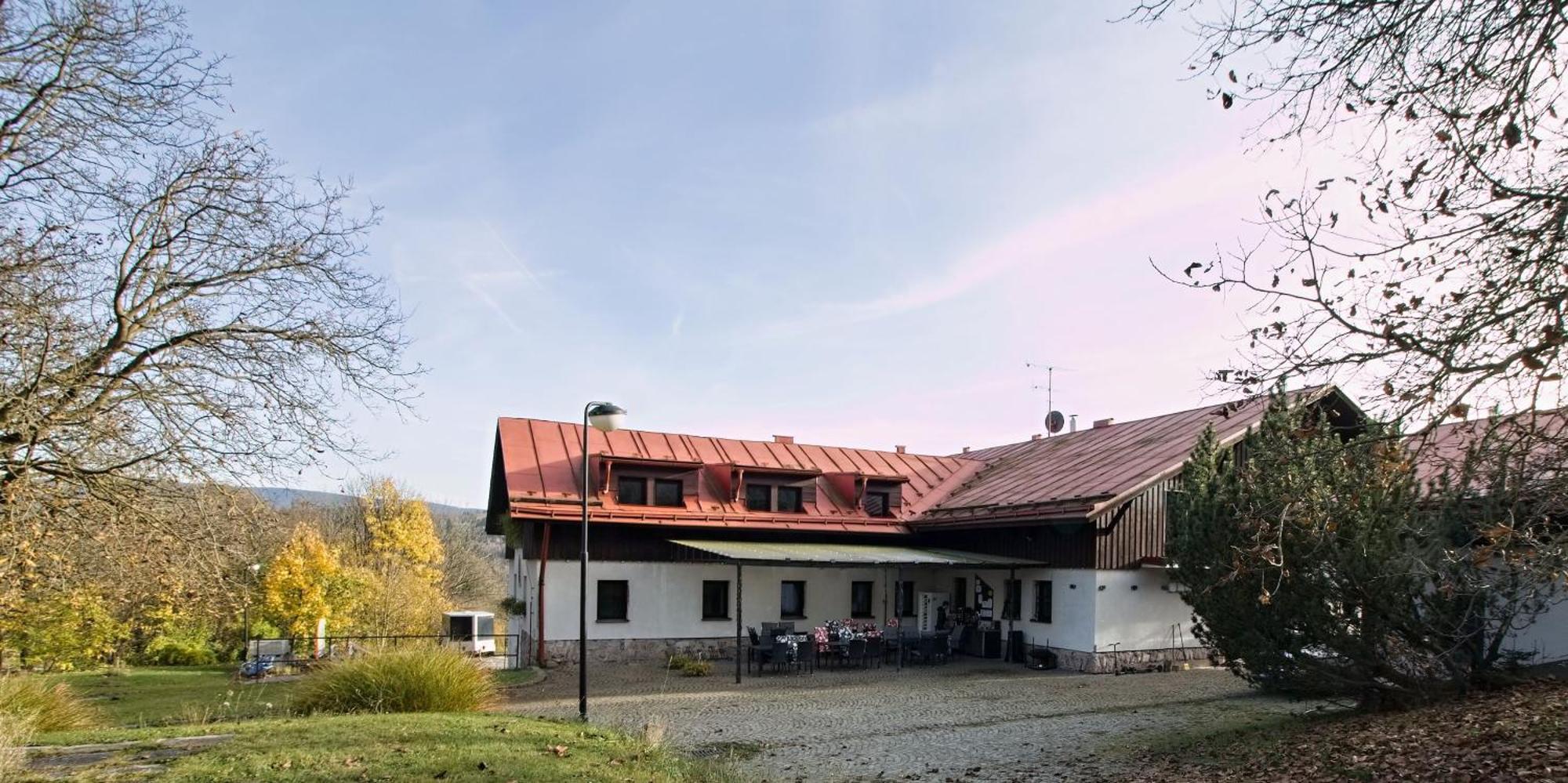 Penzion Hradek Hotel Novy Hradek Exterior photo